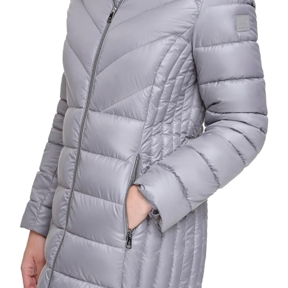 Kenneth Cole Women's Full Zip Hooded Packable Jacket - Picture 2 of 7